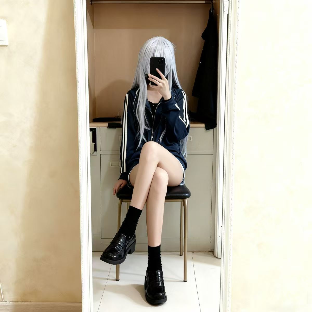 Sewing Jackets - 多用途なカナデ・ヨイサキのコスプレ衣装 - パッチワークスタンドカラーコート、パーカー、ショートパンツのセットで、日常使いやコスプレに最適です。