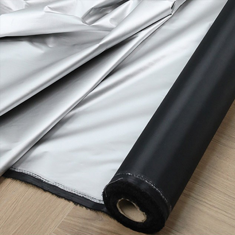 1 メートル黒銀コーティングされた遮光生地断熱不透明布研究室 - Sewing Cloth のレビューと価格
