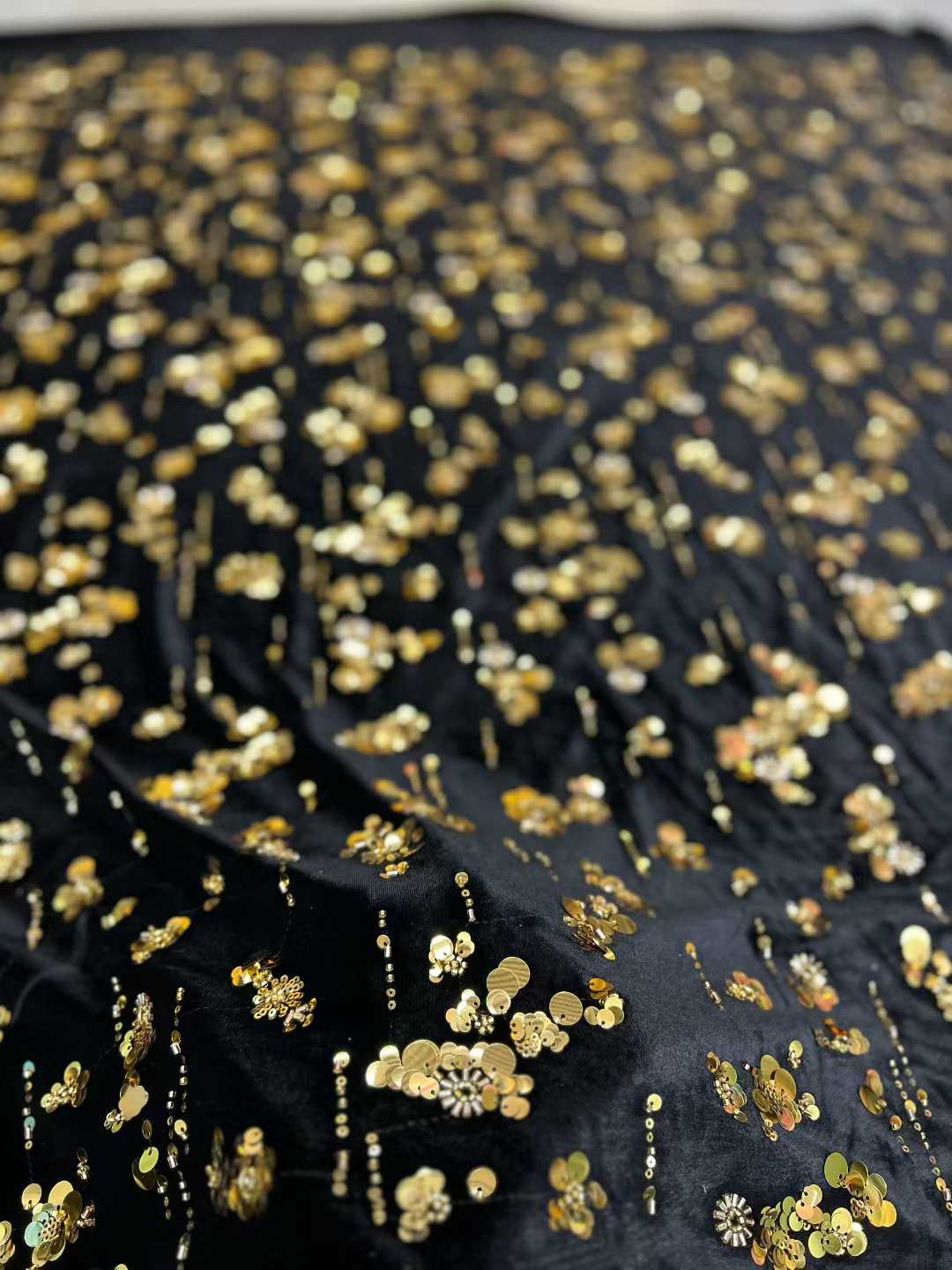 アフリカのスパンコールベルベットレース生地、ナイジェリアのフ - Sewing Velvet Fabric のレビューと価格