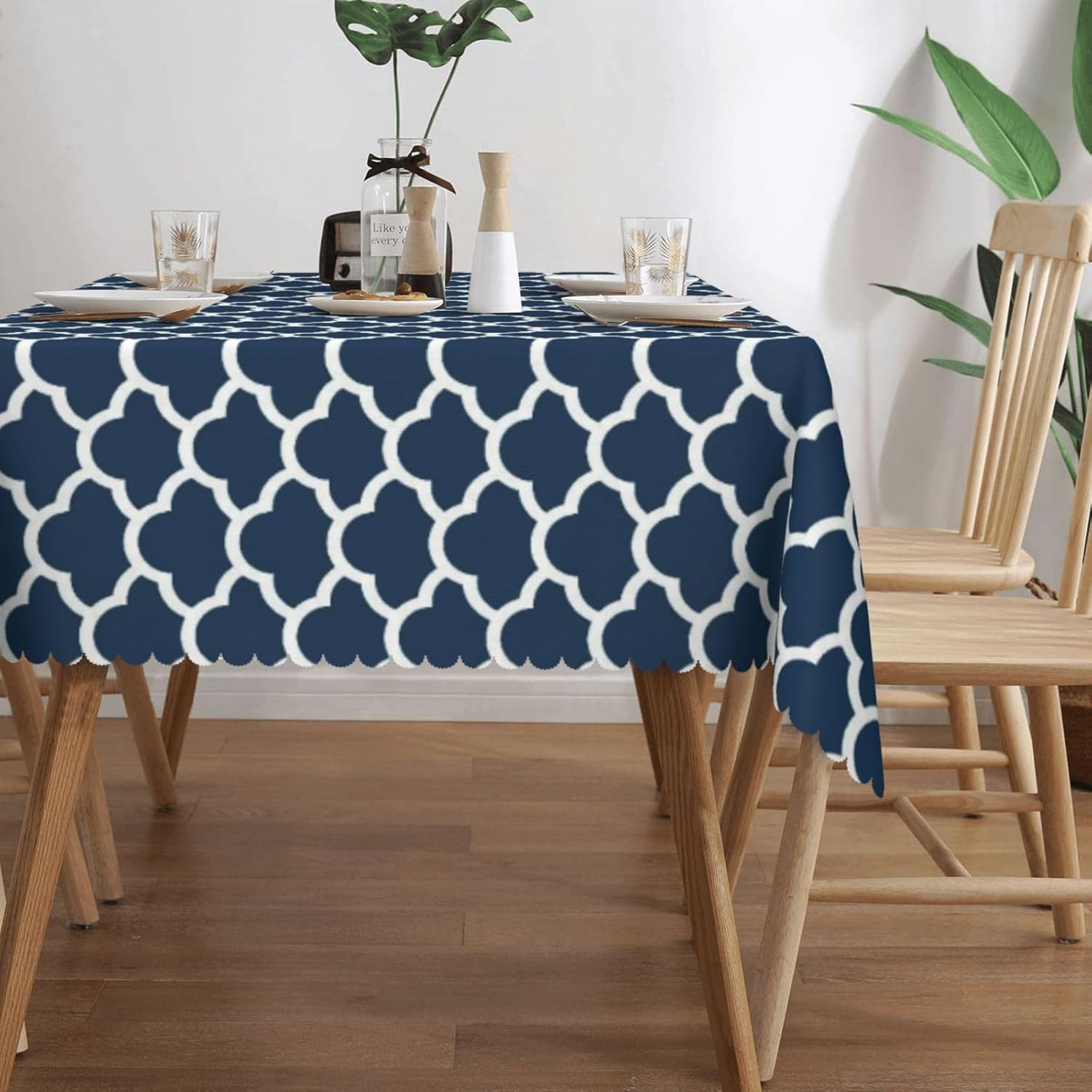 ブルーのテーブルクロス ネイビークラウド シームレスパターン - Century Textile & Sewing Supply のレビューと価格